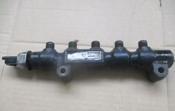 Ford Focus C-MAX Fuel main line pipe 9654592680