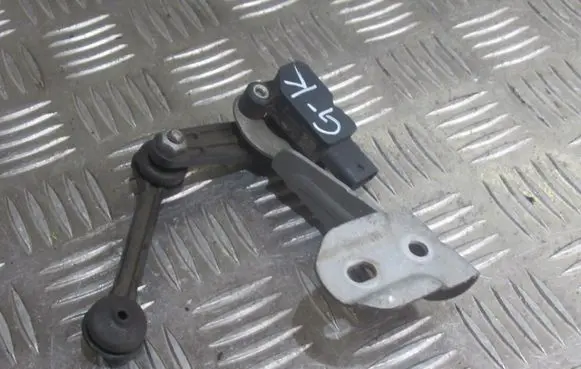 Mercedes-Benz G W463 2nd Gen Front shock absorber/damper A0009050908
