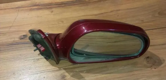 Mazda 626 Front door electric wing mirror e13010519