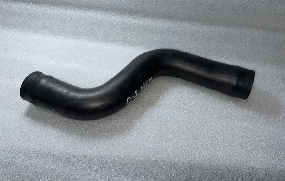 Intercooler hose/pipe