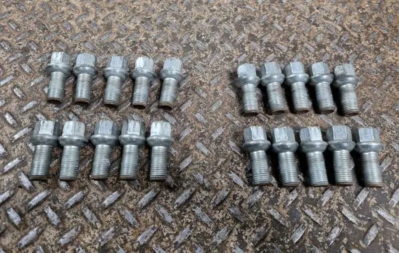 Volkswagen Tiguan Allspace Nuts/bolts 