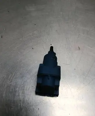Volkswagen Polo V 6R Brake pedal sensor switch 6Q0927189