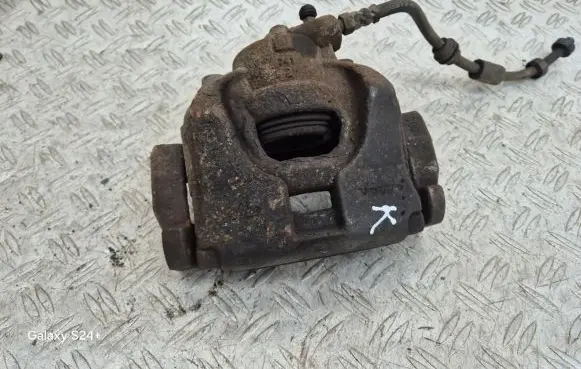 Volvo V60 Front brake caliper