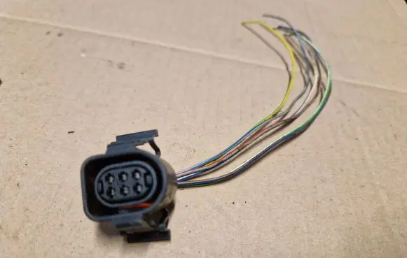 Volkswagen Golf III Other relay 3A0973713