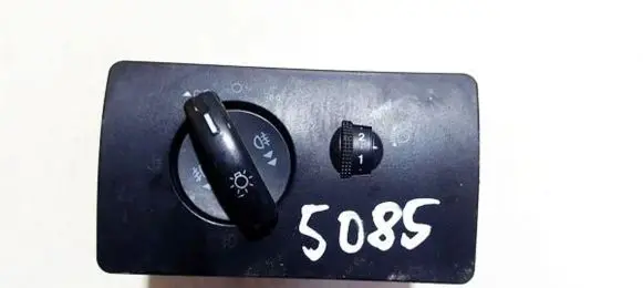 Ford Mondeo Mk III Light switch 1s7t13a024bb 010417c