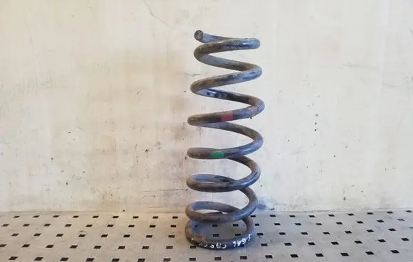 Toyota Avensis T250 Rear coil spring