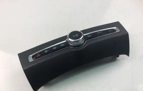 Volvo S90, V90 Climate control unit P31398845