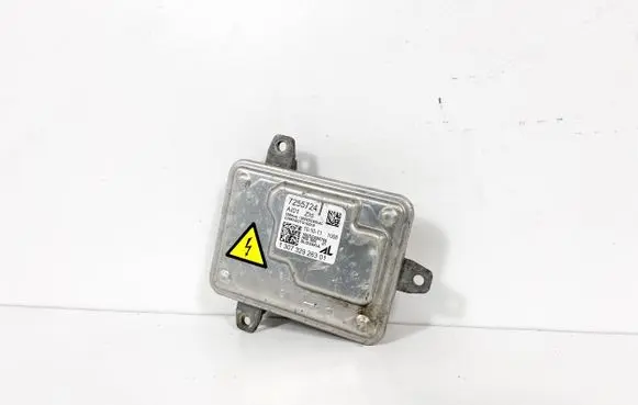 BMW 3 E92 E93 Headlight ballast module Xenon 7255724 130732926301 10EEG090709