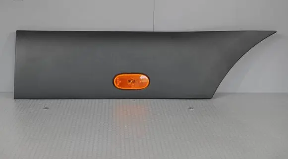 Mercedes-Benz Sprinter W907 W910 Rear fender molding trim A9106900301 A9106909701 A9109067700