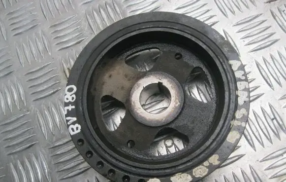 Toyota Avensis T270 Crankshaft pulley 10725W BV780