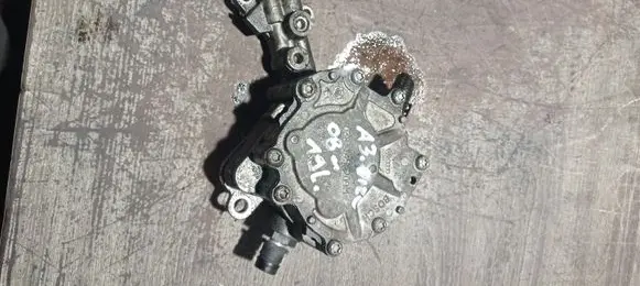 Audi A3 S3 8P Fuel injection high pressure pump 038145209M