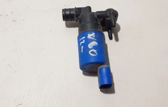 Volvo V60 Windscreen/windshield washer pump 31253220