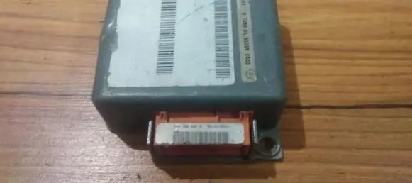 Mercedes-Benz C W202 Airbag control unit/module 000395129100901