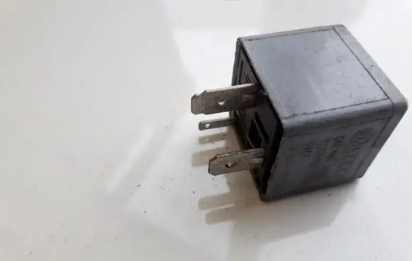 Volkswagen Golf IV Other relay 1J0906381A