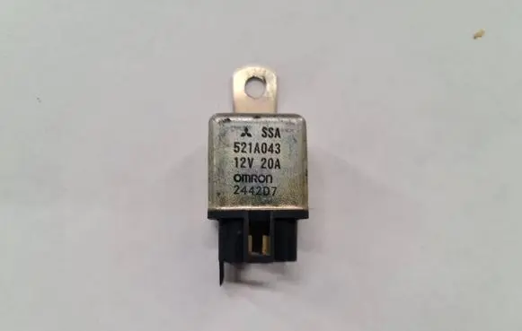 Volvo S40, V40 Other relay 521A043 2442D7