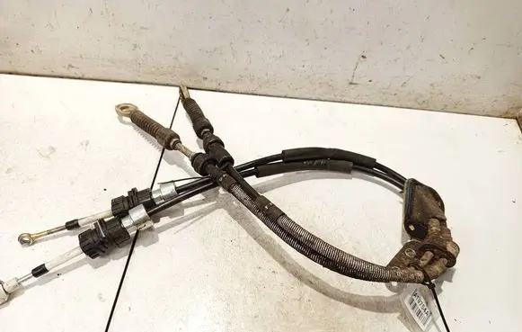 Toyota Corolla Verso E121 Gear shift cable linkage 