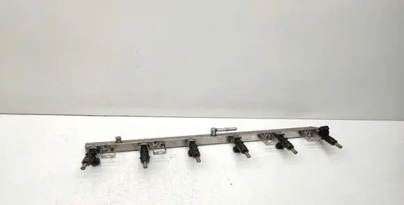 BMW 3 E90 E91 Fuel injectors set 7531634