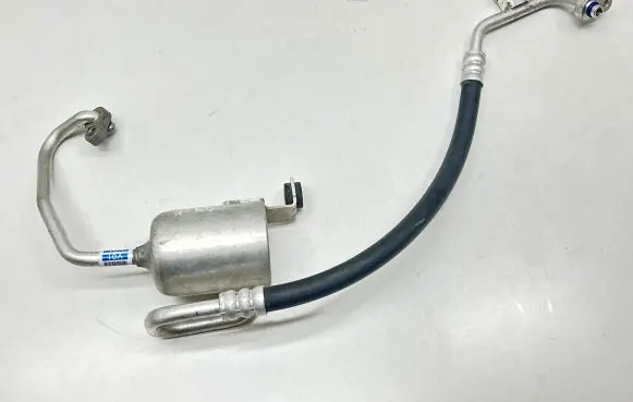 KIA Niro Air conditioning (A/C) pipe/hose 97762AO000 P32GT10M05 2211130059