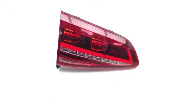 Volkswagen Golf Cross Tailgate rear/tail lights 5G0945307G 81240102