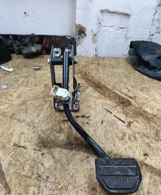 Land Rover Range Rover Sport L320 Brake pedal SKB500031 TFX10042