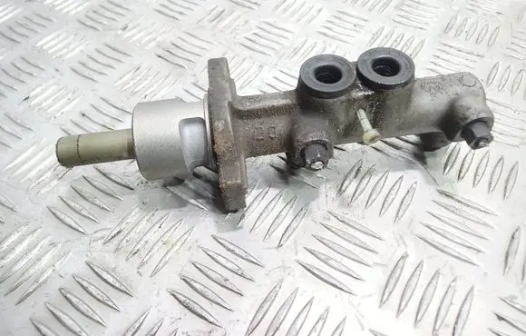 Seat Ibiza III (6L) Master brake cylinder