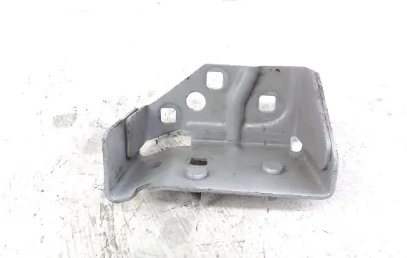 Opel Vivaro Other engine bay part 93451653 3509568R