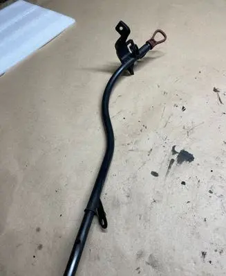 BMW 1 E81 E87 Oil level dip stick 7794615 7791560