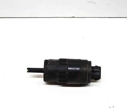 Alfa Romeo 159 Windscreen/windshield washer pump D283242