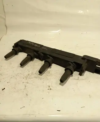 Peugeot 406 High voltage ignition coil 2526118A