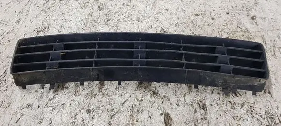 Audi A6 S6 C5 4B Front bumper lower grill 4B0807683