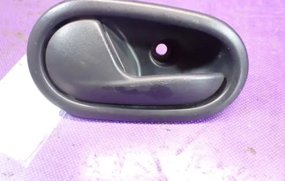 Dacia Sandero Front door interior handle 806717698R