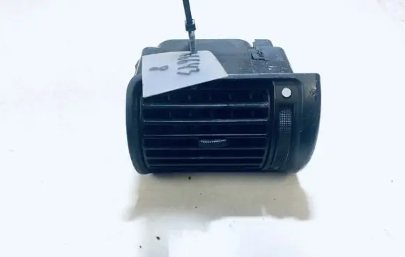 Audi A4 S4 B5 8D Dash center air vent grill 8d1820901