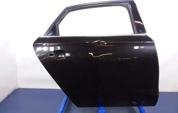 Audi A8 S8 D4 4H Rear door