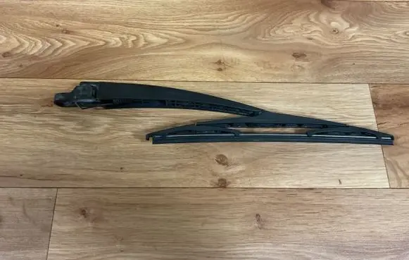 Hyundai i30 Rear wiper blade arm 