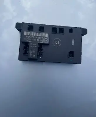 Mercedes-Benz C AMG W203 Door control unit/module 2038201485 14851001 A2038201485