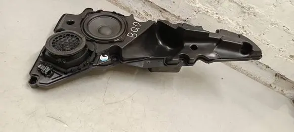 Audi Q8 Front door speaker 4m8035297