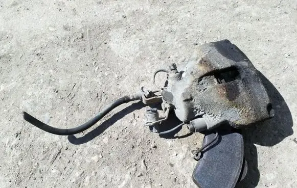 Audi A6 S6 C4 4A Front brake caliper