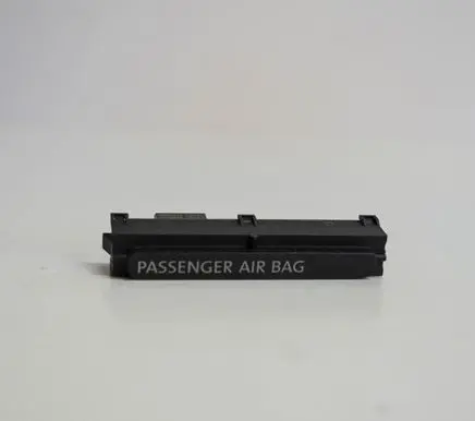 Passenger airbag on/off switch