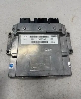 Ford Focus Engine control unit/module 7M5112A650VC 345762