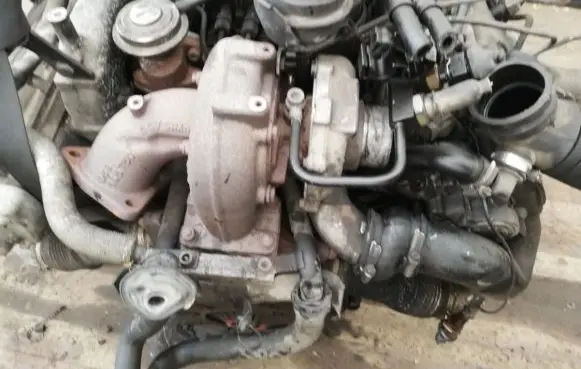 Audi A4 S4 B5 8D Turbo 059145701c 4541352
