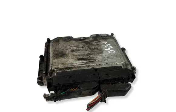 Renault Kangoo I Engine control unit/module 8200199718 28SA5466 8200085921