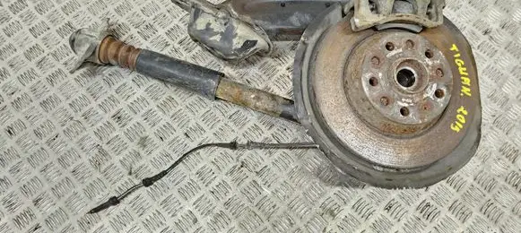 Volkswagen Tiguan Rear wheel hub spindle/knuckle 