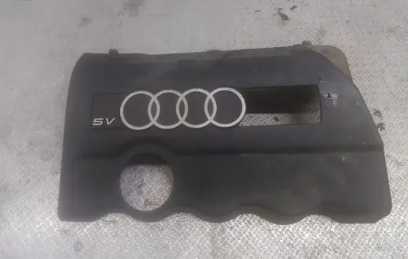 Engine cover (trim)