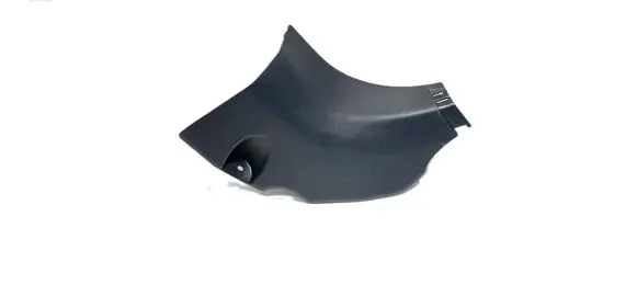 Foot area side trim
