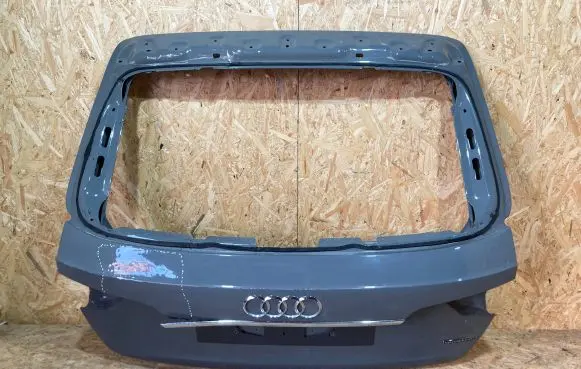 Audi A4 S4 B9 8W Tailgate/trunk/boot lid