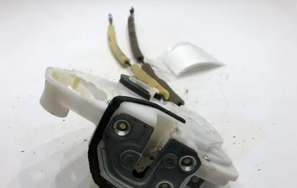 Front door lock