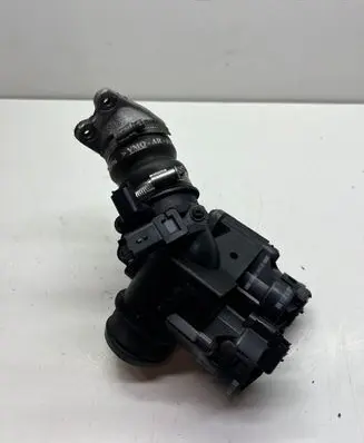 Ford Focus C-MAX Throttle valve 9686487880 25352157