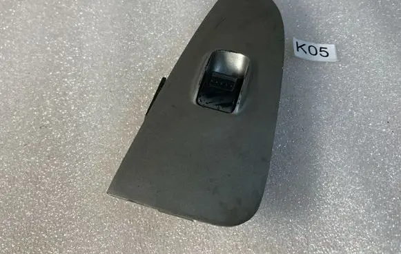 Honda CR-V Electric window control switch 83761SCAAG010M1