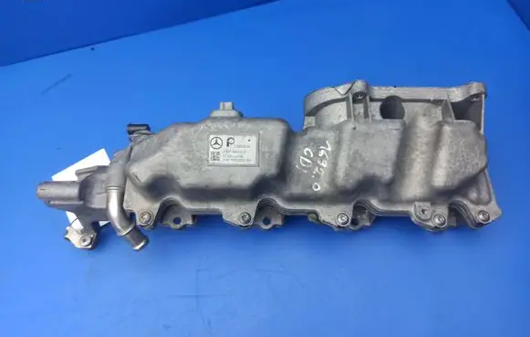 Mercedes-Benz B W245 Intake manifold A6400901237 70002928 0702300638