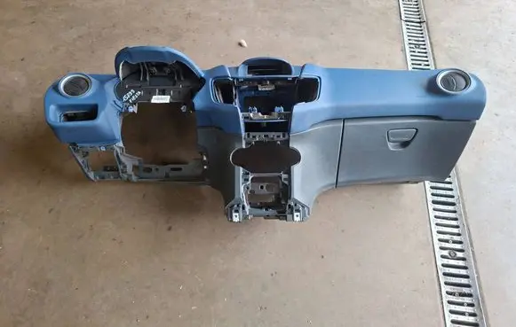 Ford Fiesta Dashboard 3307D08D1